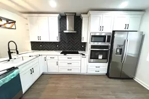 2250 N 2nd St, Philadelphia, PA 19133 - Photo 5