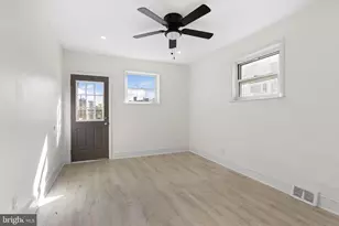 1807 S 9th St, Philadelphia, PA 19148 - Photo 9