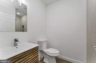 2033 N 9th St, Philadelphia, PA 19122 - Photo 29