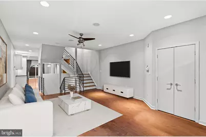 765 S 15th Street, Philadelphia, PA 19146 - Photo 9