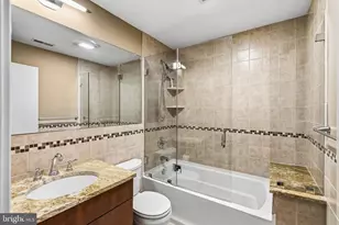 765 S 15th St, Philadelphia, PA 19146 - Photo 33