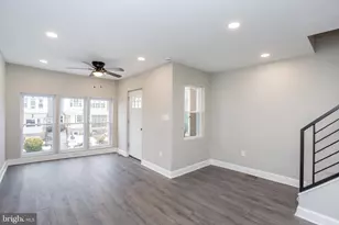 5747 Haddington Ln, Philadelphia, PA 19131 - Photo 3