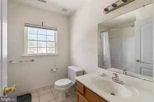 2719 Meyer Pl, Philadelphia, PA 19114 - Photo 31