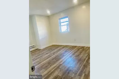 1525 W Wyoming Avenue, Philadelphia, PA 19140 - Photo 9