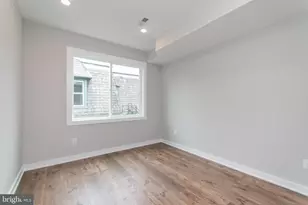 437 N 35th St, Philadelphia, PA 19104 - Photo 9