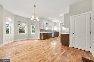 5039 Schuyler St, Philadelphia, PA 19144 - Photo 5