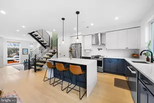 2512 E Cumberland St, Philadelphia, PA 19125 - Photo 7