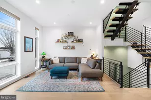 2512 E Cumberland St, Philadelphia, PA 19125 - Photo 3