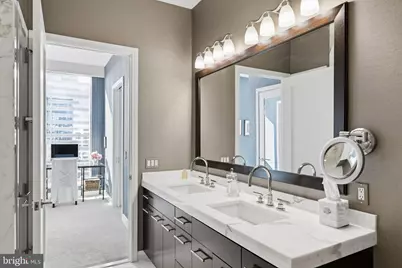 1414 Penn Square #38GH, Philadelphia, PA 19102 - Photo 17