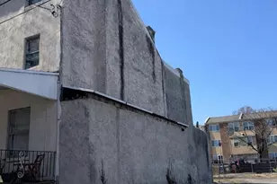 289 E Collom St, Philadelphia, PA 19144 - Photo 3