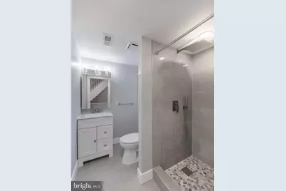 672 N 19th Street #2ND FL, Philadelphia, PA 19130 - Photo 11