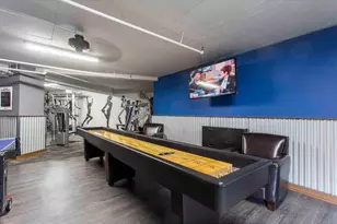 2201 Pennsylvania Ave, Philadelphia, PA 19130 - Photo 29