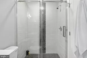 2428 Jasper St, Philadelphia, PA 19125 - Photo 13