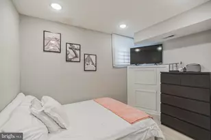 2428 Jasper St, Philadelphia, PA 19125 - Photo 25