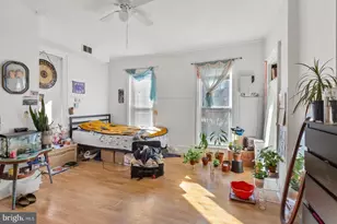 131 W Susquehanna Ave, Philadelphia, PA 19122 - Photo 7