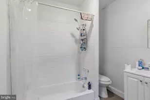 131 W Susquehanna Ave, Philadelphia, PA 19122 - Photo 5