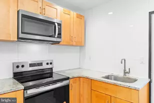 2641 Tulip St, Philadelphia, PA 19125 - Photo 13