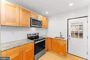 2641 Tulip St, Philadelphia, PA 19125 - Photo 15