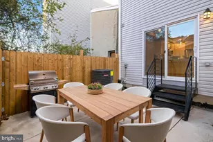 1302 N Marshall St, Philadelphia, PA 19122 - Photo 3