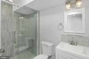 1302 N Marshall St, Philadelphia, PA 19122 - Photo 7