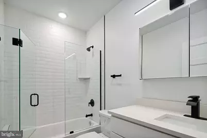 2132 Pine Street #1F, Philadelphia, PA 19103 - Photo 5