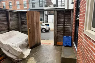 2620 Brown St, Philadelphia, PA 19130 - Photo 21