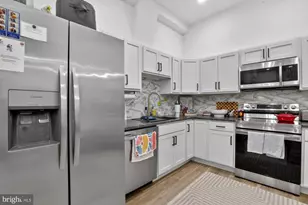 1415 Locust St, Philadelphia, PA 19102 - Photo 9