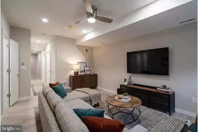 762 S 15th Street, Philadelphia, PA 19146 - Photo 3