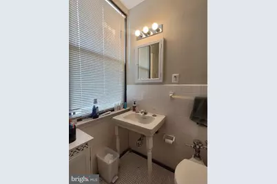 2031 Locust Street #2003, Philadelphia, PA 19103 - Photo 13