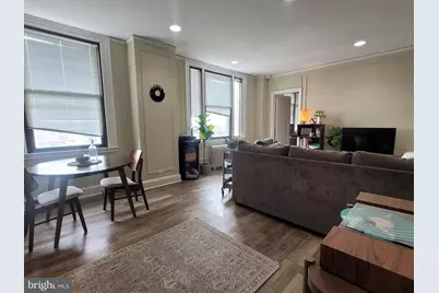 2031 Locust Street #2003, Philadelphia, PA 19103 - Photo 5