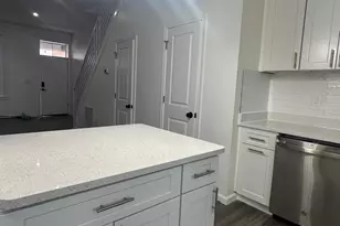 1322 Kerbaugh St, Philadelphia, PA 19140 - Photo 5