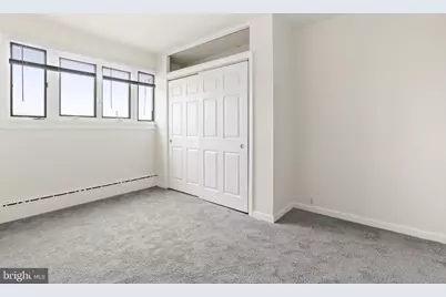 2246 S Hicks Street, Philadelphia, PA 19145 - Photo 15