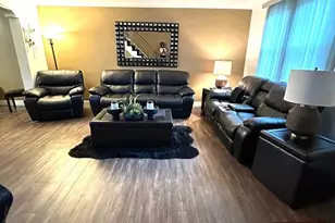 6626 Sylvester St, Philadelphia, PA 19149 - Photo 3