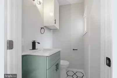 2215 Earp Street, Philadelphia, PA 19146 - Photo 11