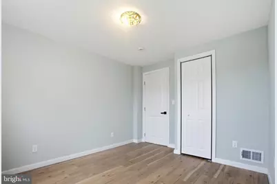 2215 Earp Street, Philadelphia, PA 19146 - Photo 15