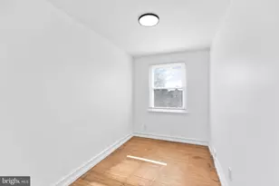 7823 Forrest Ave, Philadelphia, PA 19150 - Photo 19