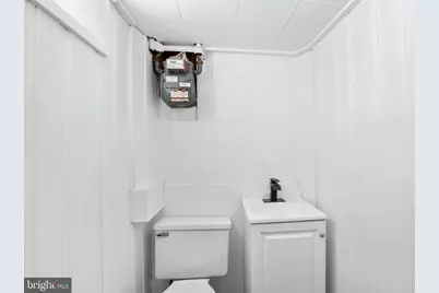 7823 Forrest Avenue, Philadelphia, PA 19150 - Photo 23