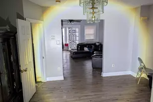 1757 S Avondale St, Philadelphia, PA 19142 - Photo 5