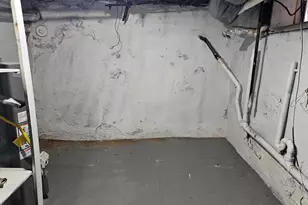 1744 Stocker St, Philadelphia, PA 19145 - Photo 29