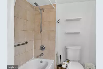 1551 S Chadwick Street, Philadelphia, PA 19146 - Photo 13