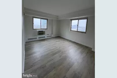 2101-17 Chestnut Street #1815, Philadelphia, PA 19103 - Photo 9