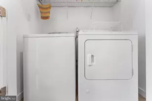 2013 E York St, Philadelphia, PA 19125 - Photo 19