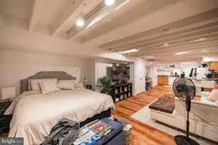 1728 Spruce St, Philadelphia, PA 19103 - Photo 9