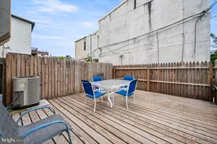 930 N 30th St, Philadelphia, PA 19130 - Photo 11