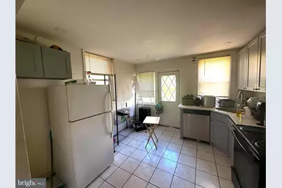 5819 Larchwood Avenue, Philadelphia, PA 19143 - Photo 3