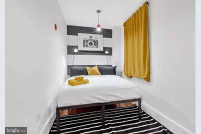 2134 Locust Street #1F, Philadelphia, PA 19103 - Photo 9