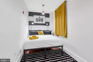 2134 Locust St, Philadelphia, PA 19103 - Photo 9