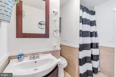 2134 Locust Street #1F, Philadelphia, PA 19103 - Photo 7