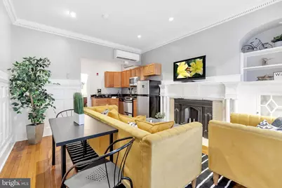 2134 Locust Street #1F, Philadelphia, PA 19103 - Photo 3