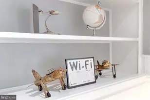 2134 Locust St, Philadelphia, PA 19103 - Photo 11